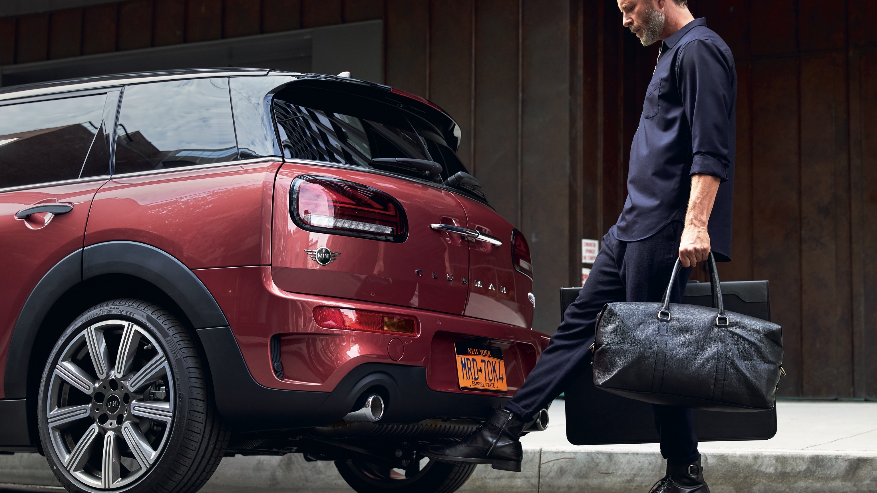 MINI Clubman - arka görünüm - Kolay Açılabilir Bagaj